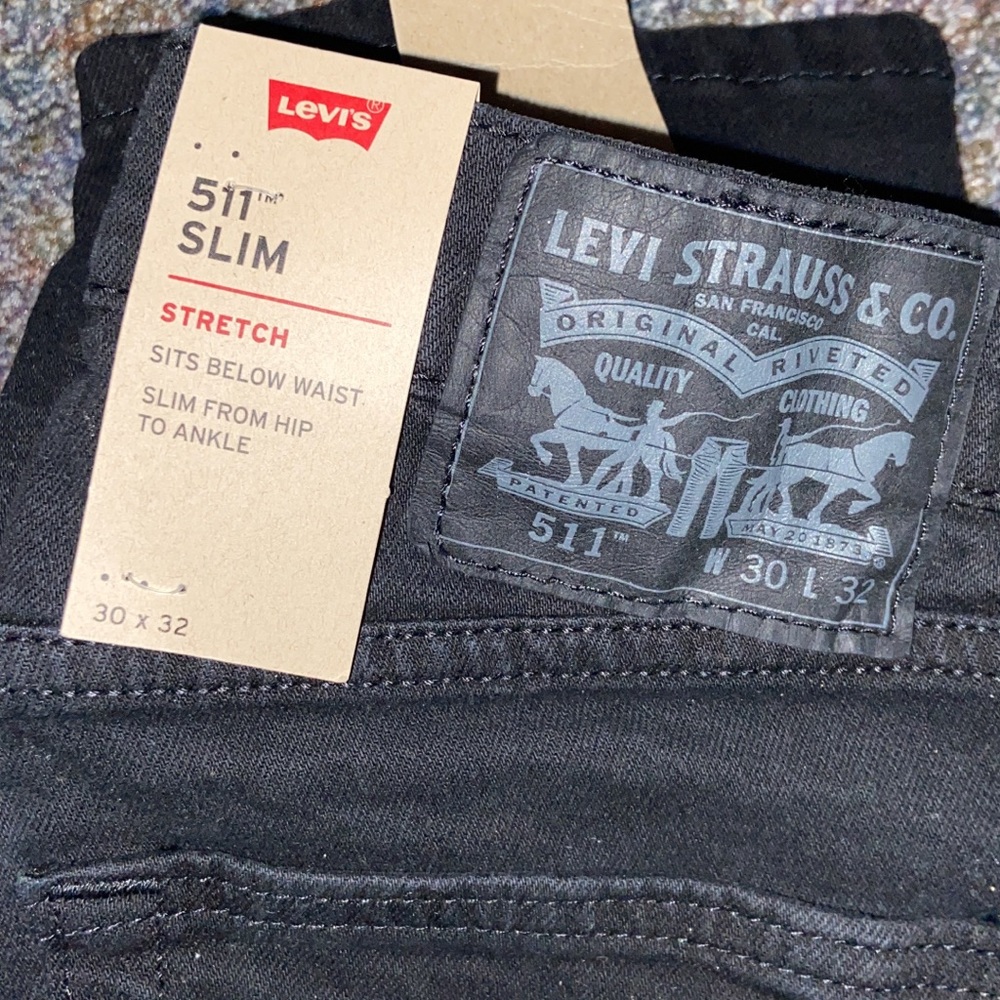 NWT Levi Jeans